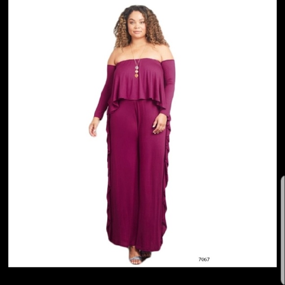 Plus size ruffled off the shoulder jumpsuit - Picture 1 of 3